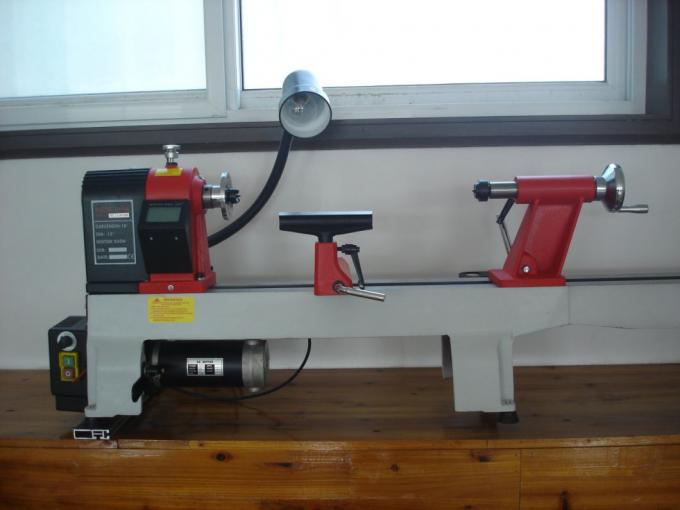 Estructura de madera 500rpm de torneado áspero del arrabio del torno de la variable de la velocidad pequeña 1