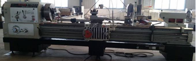 Máquina horizontal del hilo de tubo del metal de la aspereza superficial del torno del CNC QL1320 0