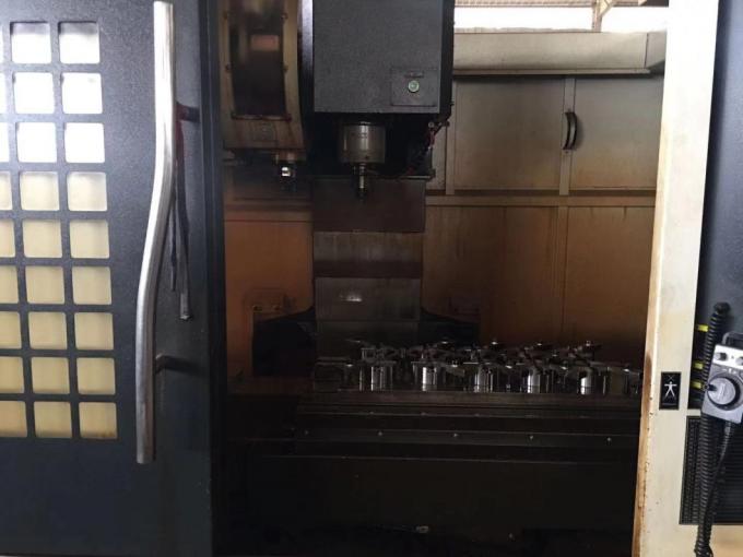 Torno eléctrico del CNC de la alta precisión del torno Mt6 del metal del CNC con el sistema de control de programa 0