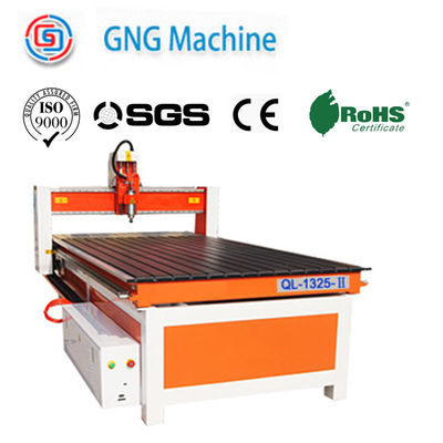 El eje sobre la máquina 220V del router del CNC modificó al grabador Machine del CNC para requisitos particulares del color