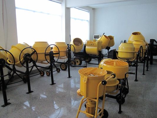 Mezclador de cemento ruso de la construcción del estilo Mini Electric Cement Mixer de rotor