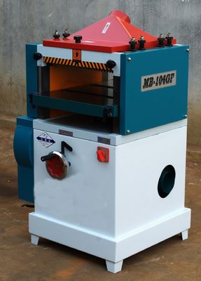 la máquina una de la alisadora de madera 380V echó a un lado alisadora del funcionamiento de madera de la certificación del ISO
