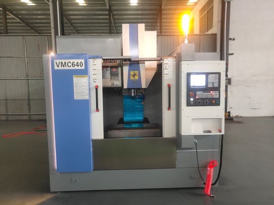 Fresadora vertical del CNC de la certificación del GS del torno del metal del CNC de Vmc550L