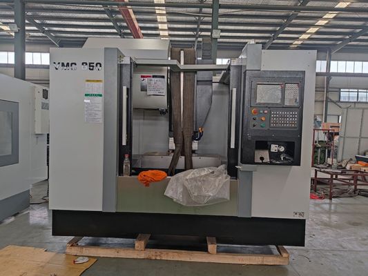 Fresadora vertical del CNC de la certificación del GS del torno del metal del CNC de Vmc550L