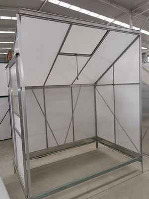 la casa verde montada en la pared de los 4ft montó fácilmente el invernadero de la casa de la afición