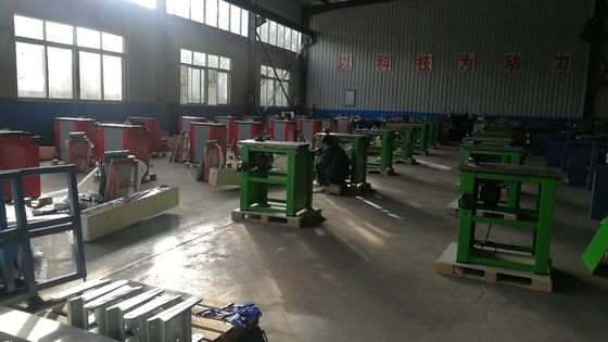 la tabla eléctrica 240V vio que tabla de desplazamiento de lubricante auto de la precisión de 250m m vieron