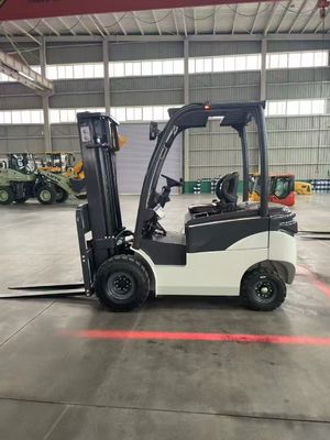 Camioneta elevadora eléctrica pequeña de almacén fácil de operar